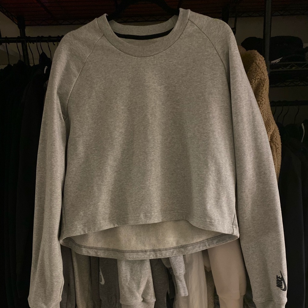 NikeLab Essentials Crew - Picture 3 of 5